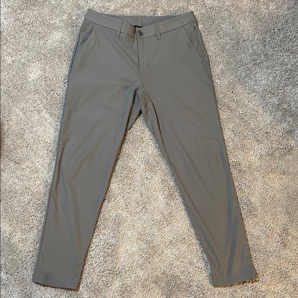 Men's lululemon olive ABC trouser